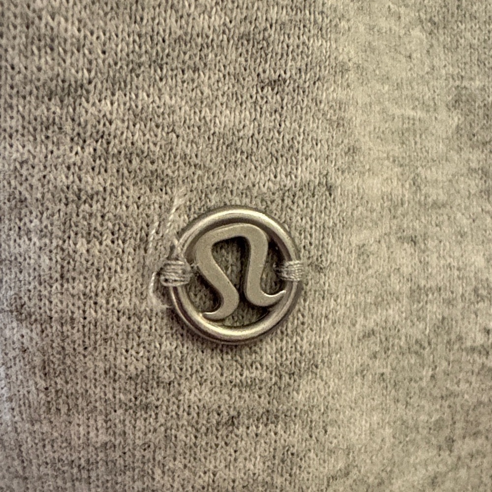 Lululemon Vintage Turtleneck Sweatshirt ~ Best for XS/S ~ Grey - Picture 5 of 8